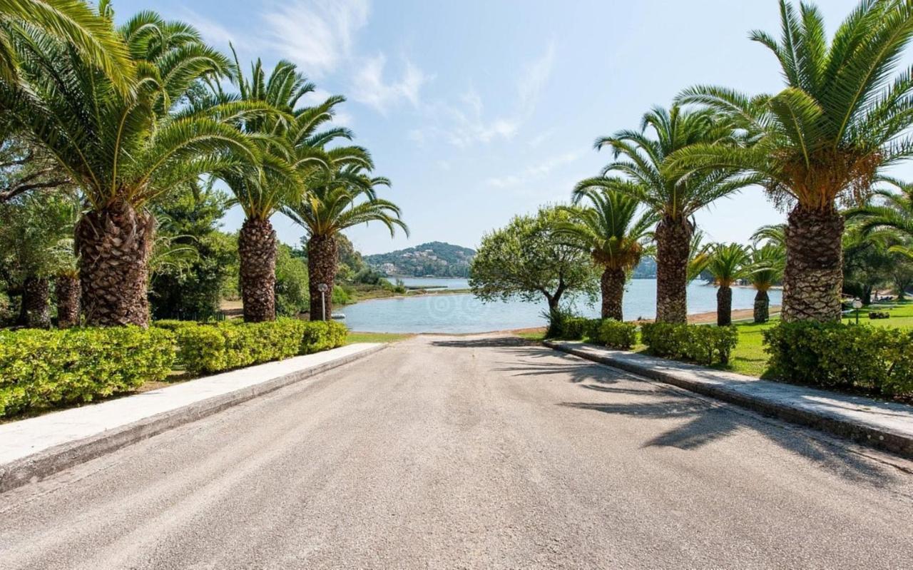 Govino Bay Luxury Beach Loft Apartment Danilia Dış mekan fotoğraf