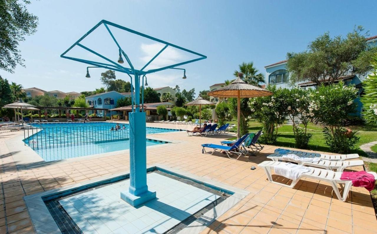 Govino Bay Luxury Beach Loft Apartment Danilia Dış mekan fotoğraf