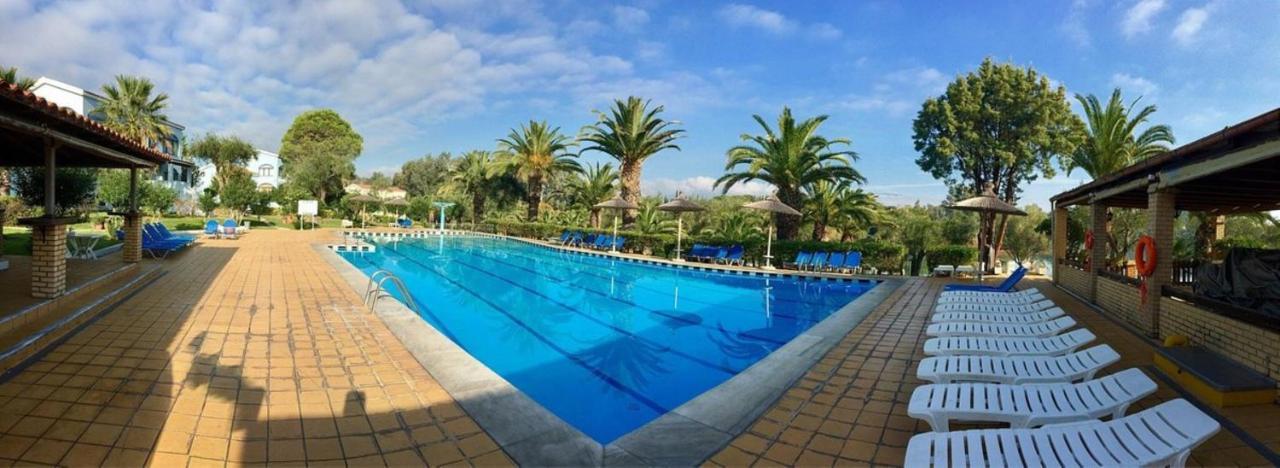 Govino Bay Luxury Beach Loft Apartment Danilia Dış mekan fotoğraf