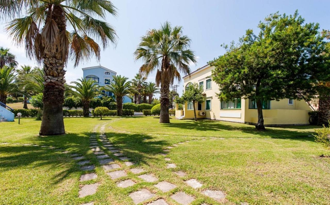 Govino Bay Luxury Beach Loft Apartment Danilia Dış mekan fotoğraf