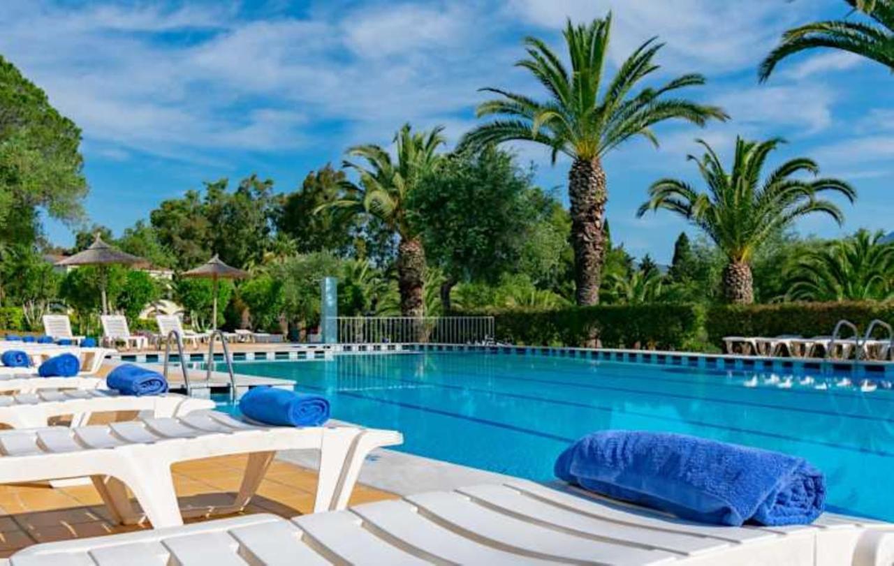 Govino Bay Luxury Beach Loft Apartment Danilia Dış mekan fotoğraf