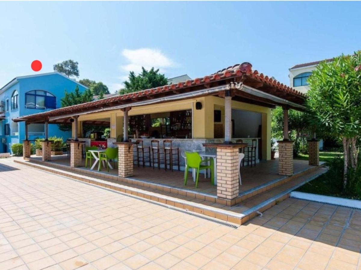 Govino Bay Luxury Beach Loft Apartment Danilia Dış mekan fotoğraf