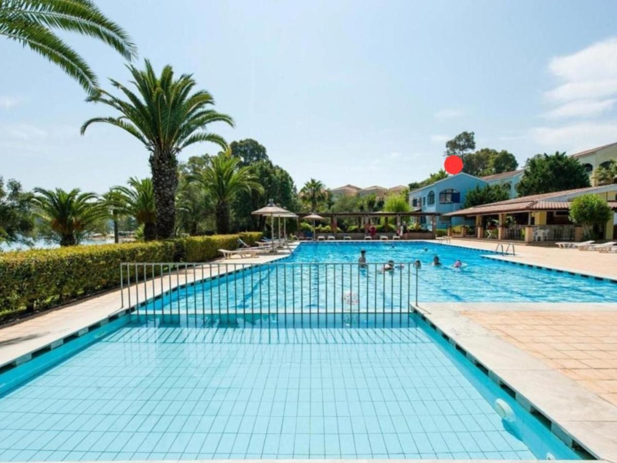 Govino Bay Luxury Beach Loft Apartment Danilia Dış mekan fotoğraf